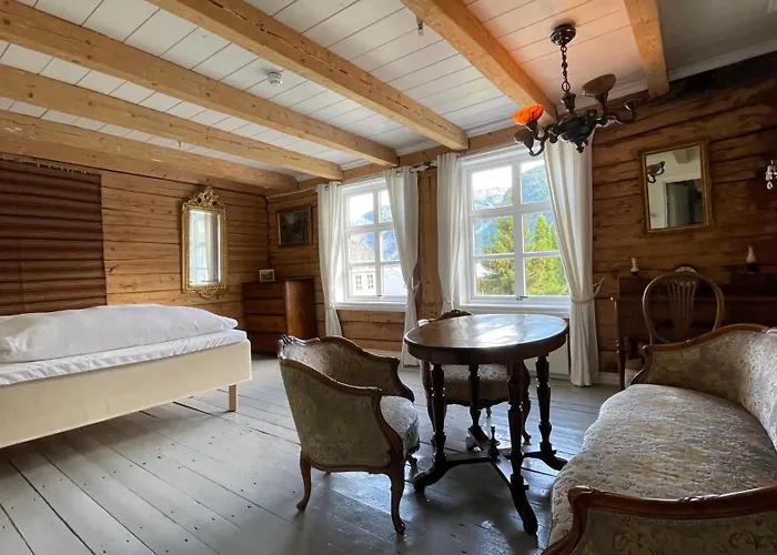 Torvis Hotel
